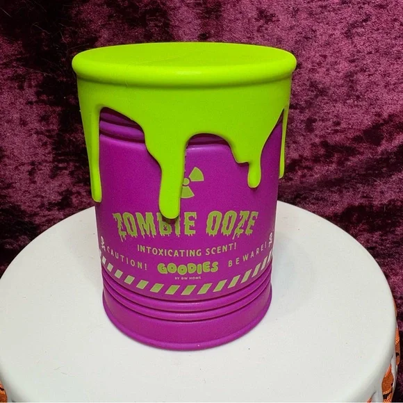 DW Home Halloween Spooky Season Toxic Waste Cans Oozing Candle Trio - Picture 7 of 12